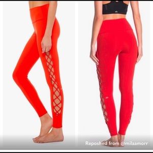 Alo Yoga Leggings